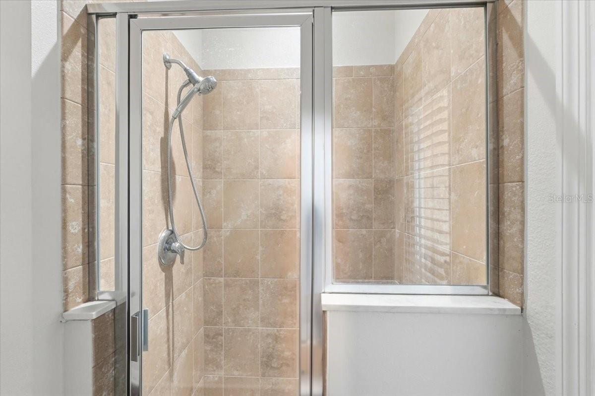 HAMPTON COVE - Residential