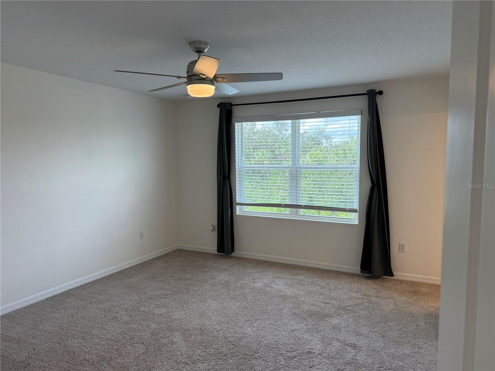 ARTISAN LAKES EDGESTONE NORTH PH I & II - Residential Lease