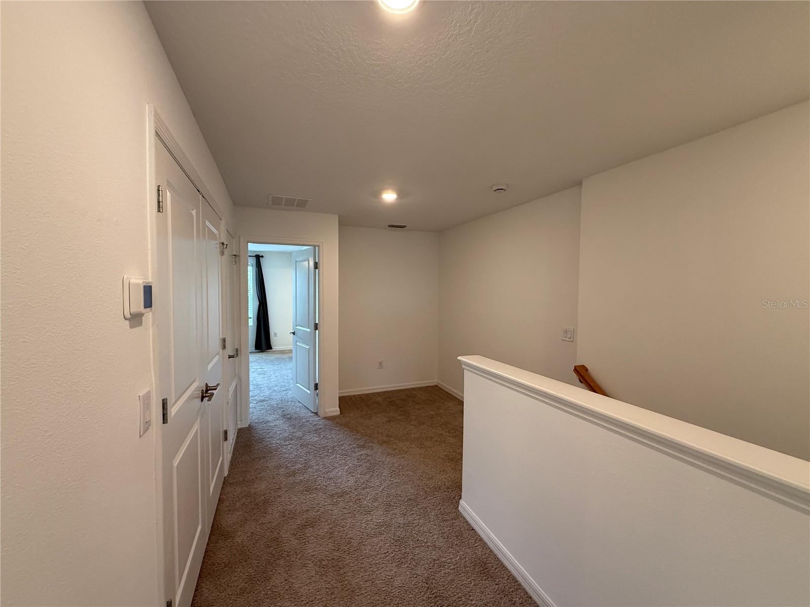 ARTISAN LAKES EDGESTONE NORTH PH I & II - Residential Lease