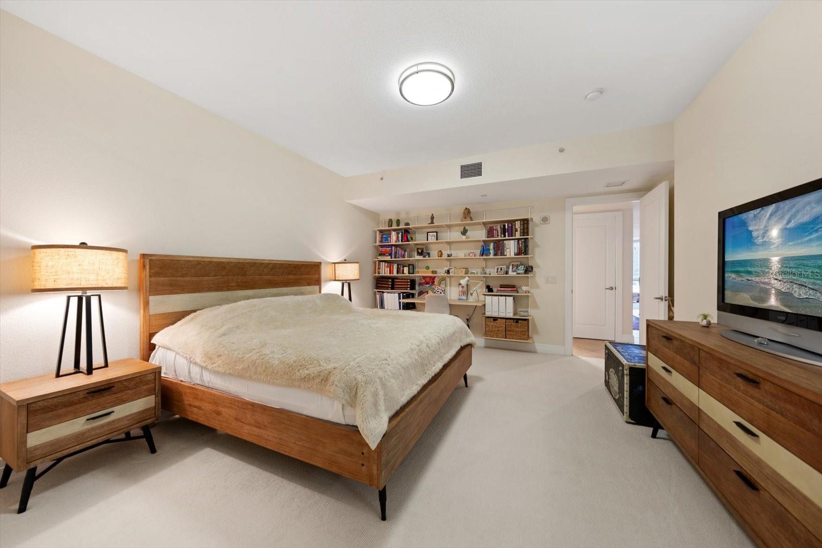 WATERS EDGE CONDO - Residential