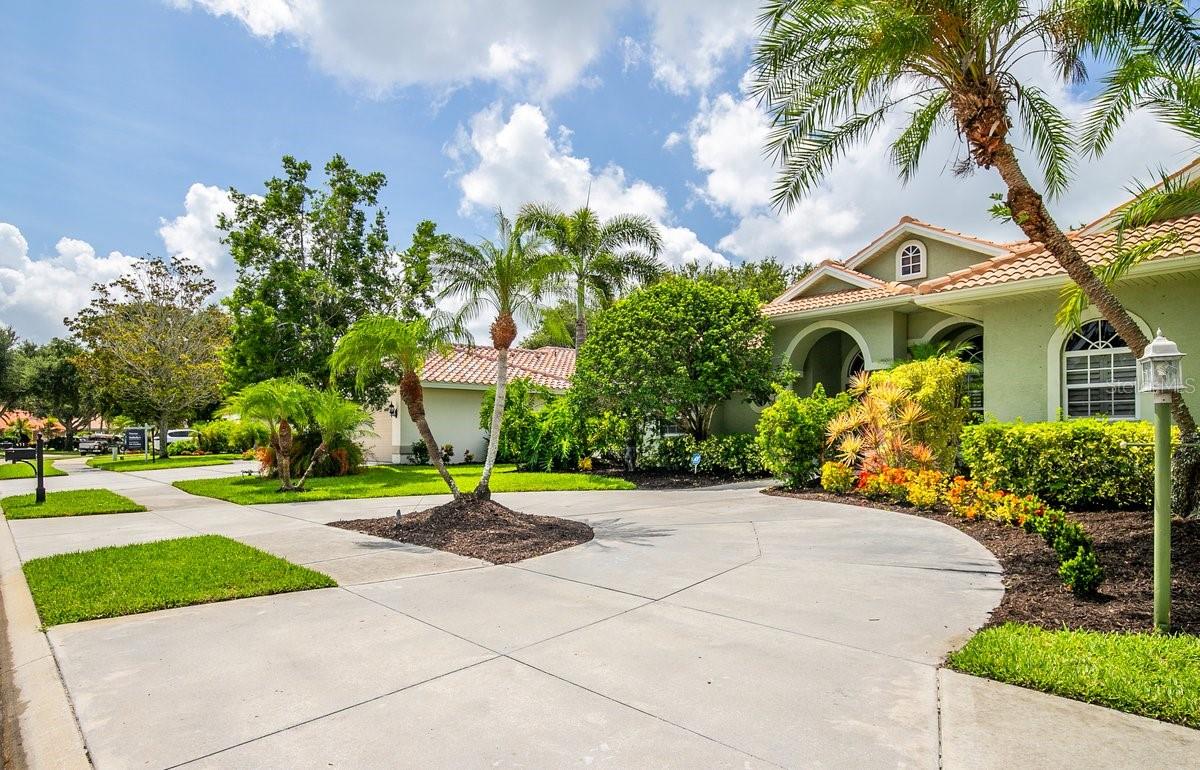 PARK TRACE ESTATES - Residential