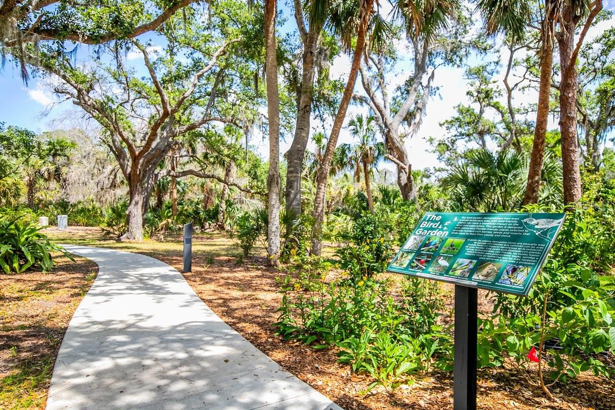 PARK TRACE ESTATES - Residential