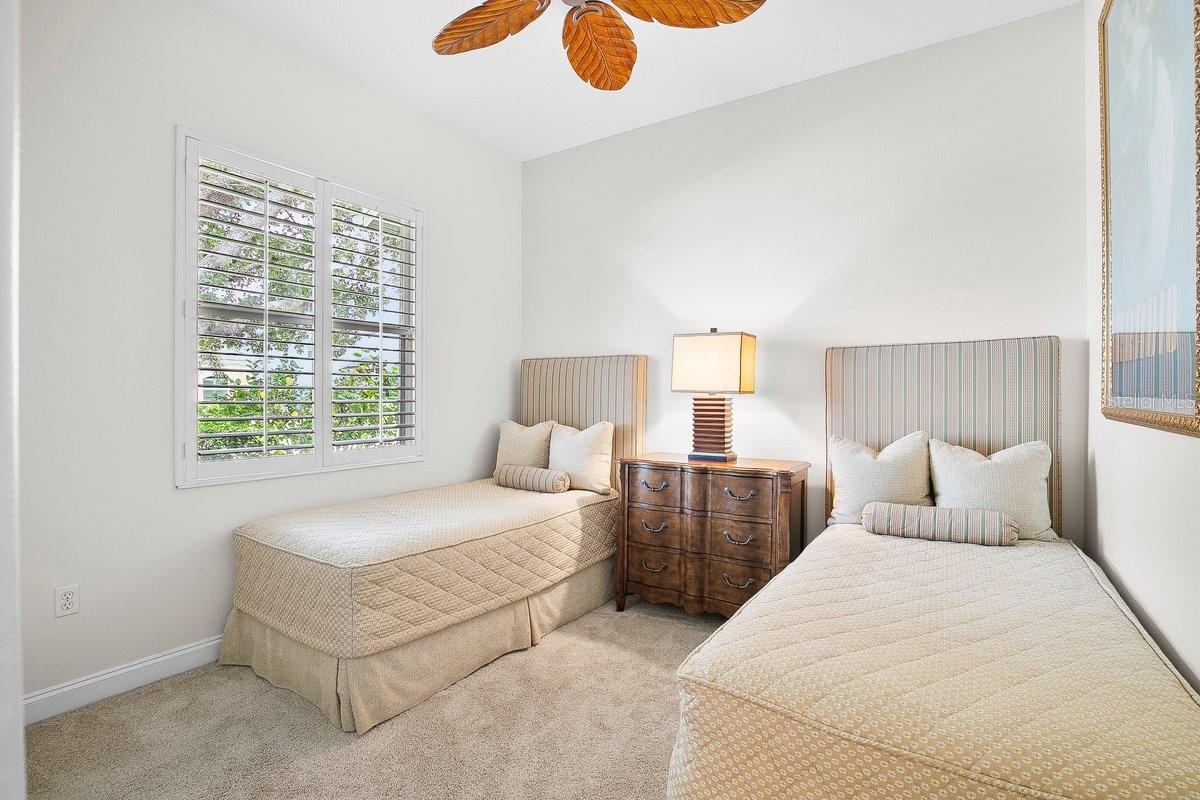 PARK TRACE ESTATES - Residential