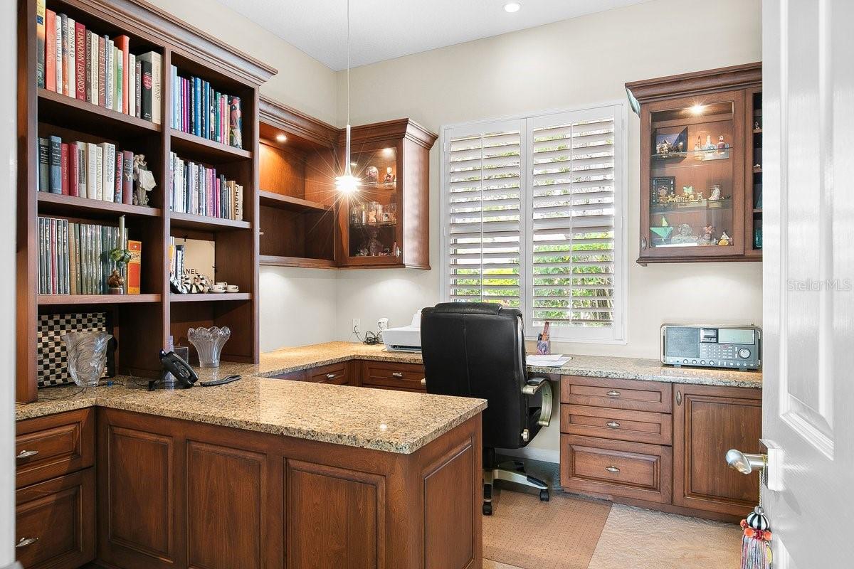 PARK TRACE ESTATES - Residential