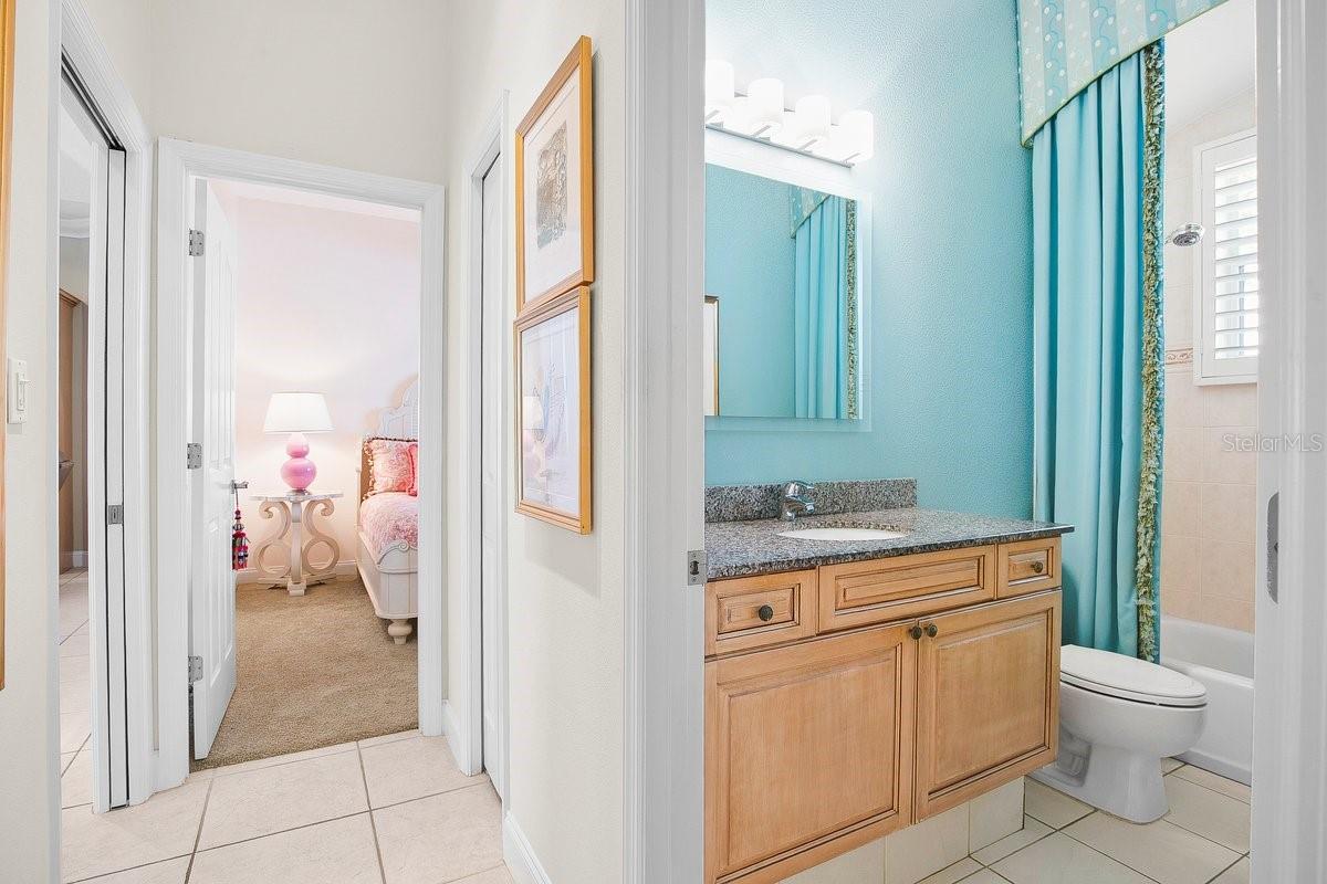 PARK TRACE ESTATES - Residential