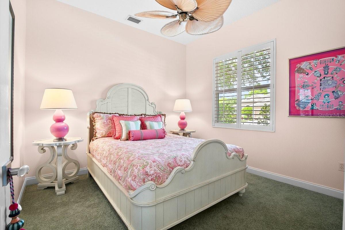 PARK TRACE ESTATES - Residential