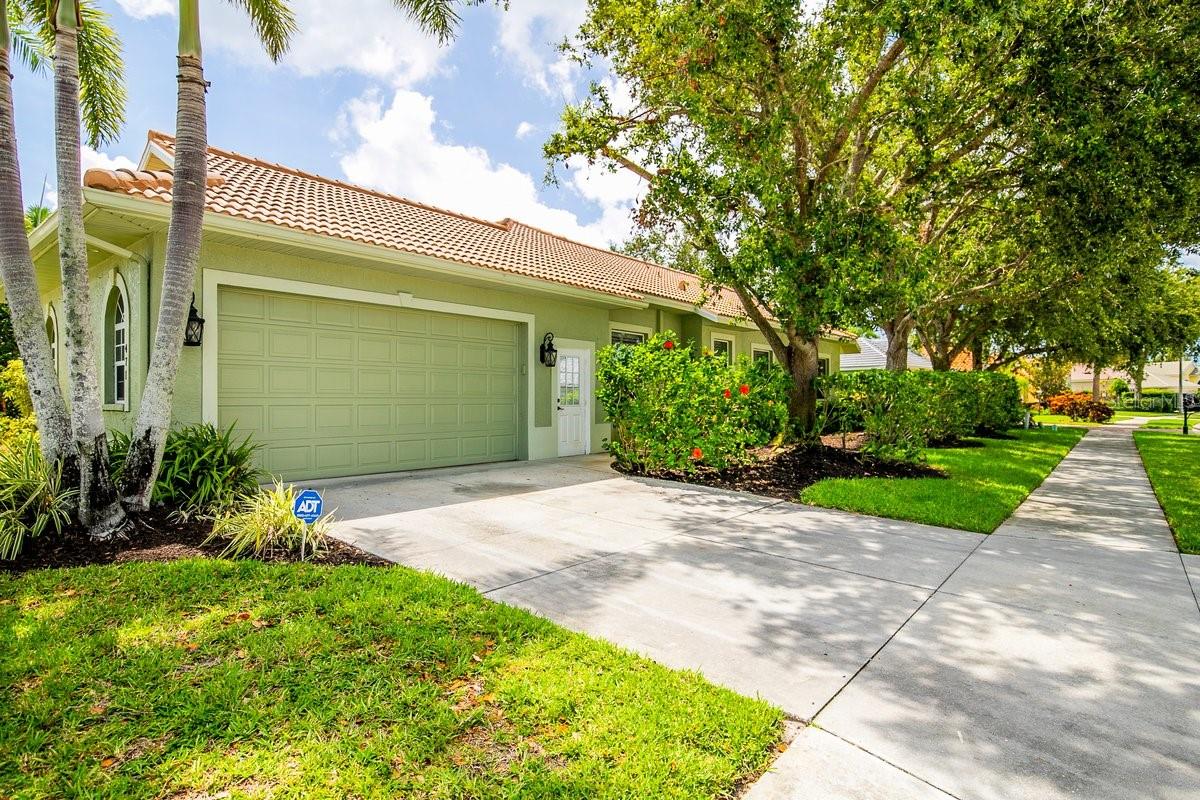 PARK TRACE ESTATES - Residential
