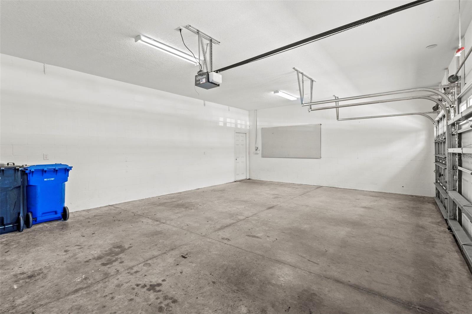 MIRABAY PARCELS 21 & 23 - Residential