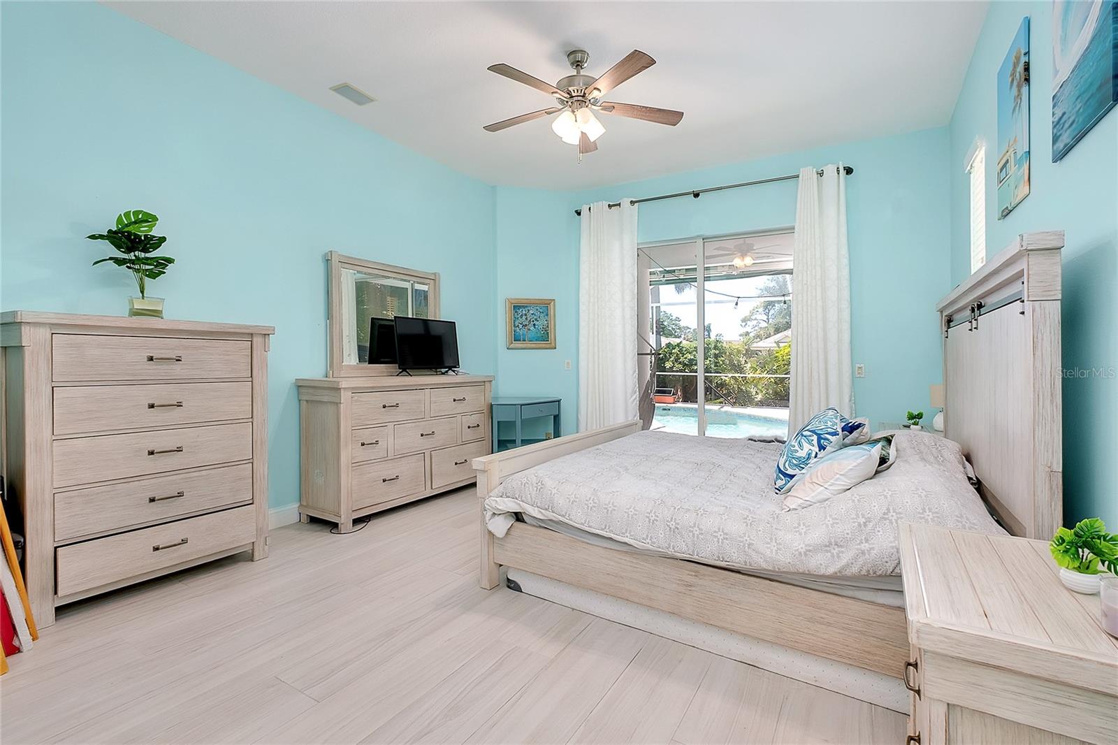 VENICE GOLF & COUNTRY CLUB - Residential