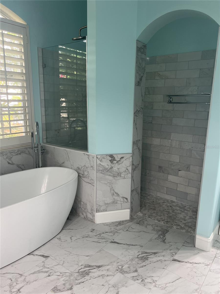 VENICE GOLF & COUNTRY CLUB - Residential