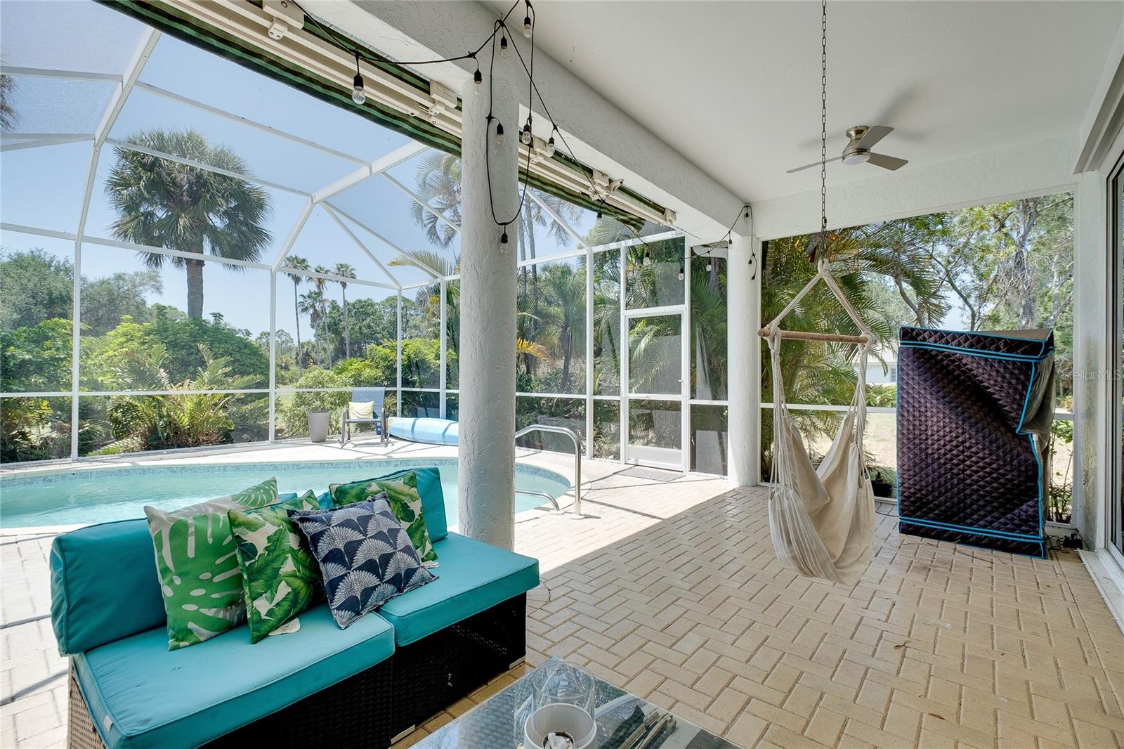 VENICE GOLF & COUNTRY CLUB - Residential