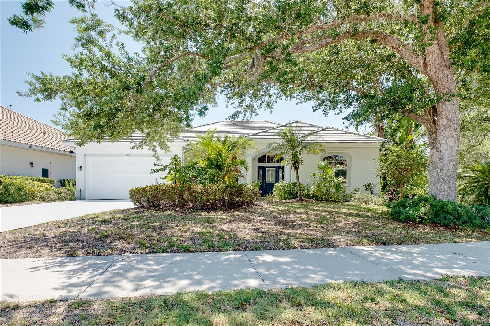VENICE GOLF & COUNTRY CLUB - Residential