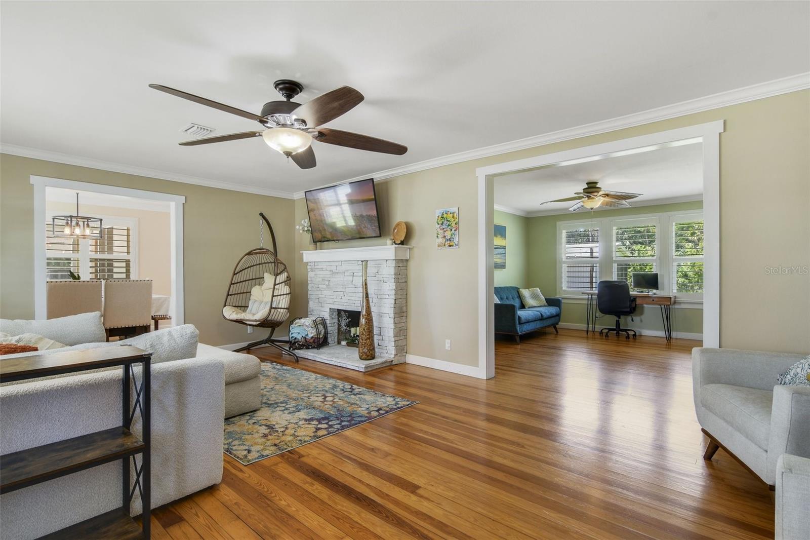 1405 PIONEER TRAIL