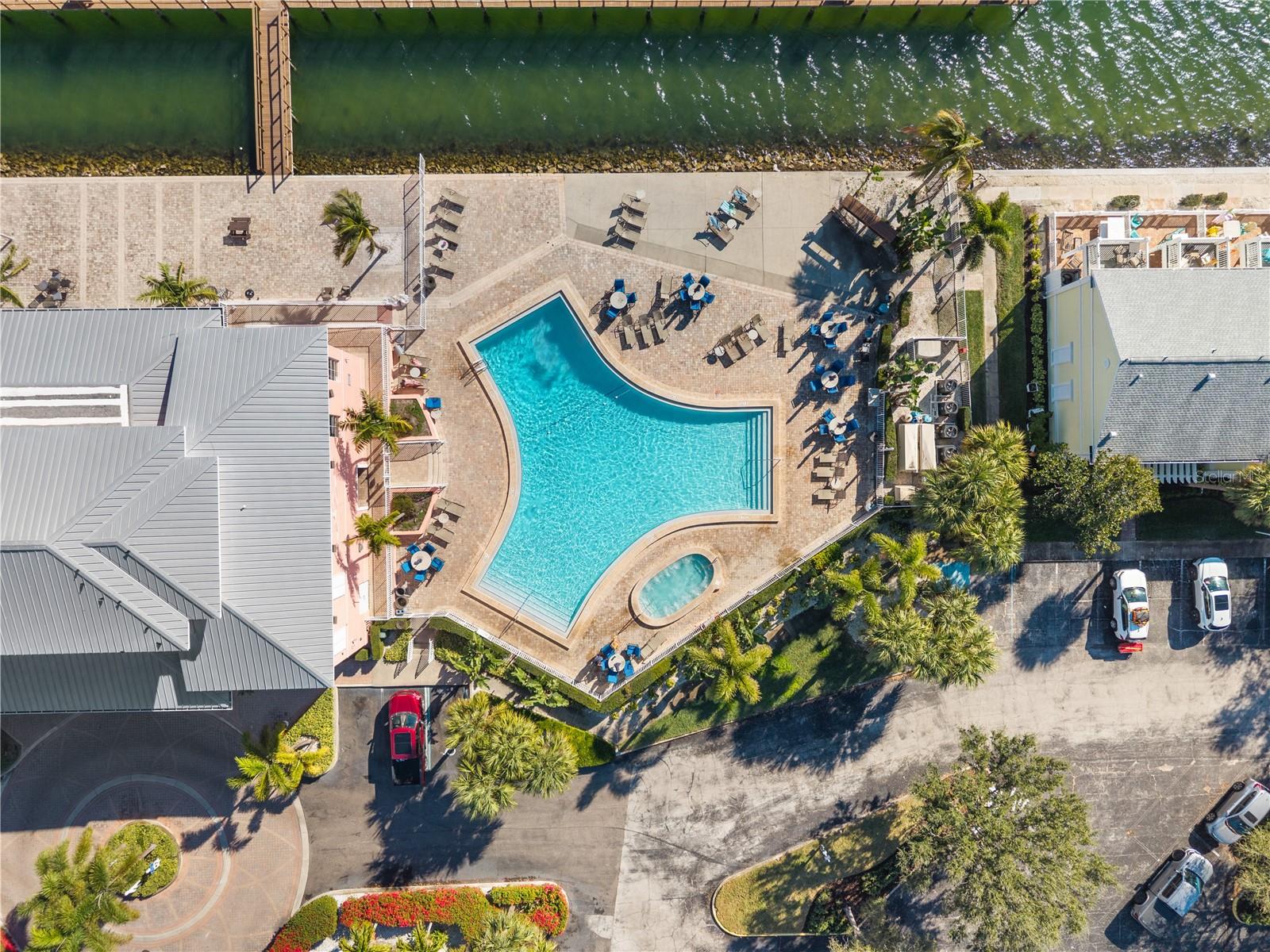 WATERSIDE AT COQUINA KEY SOUTH - Residential