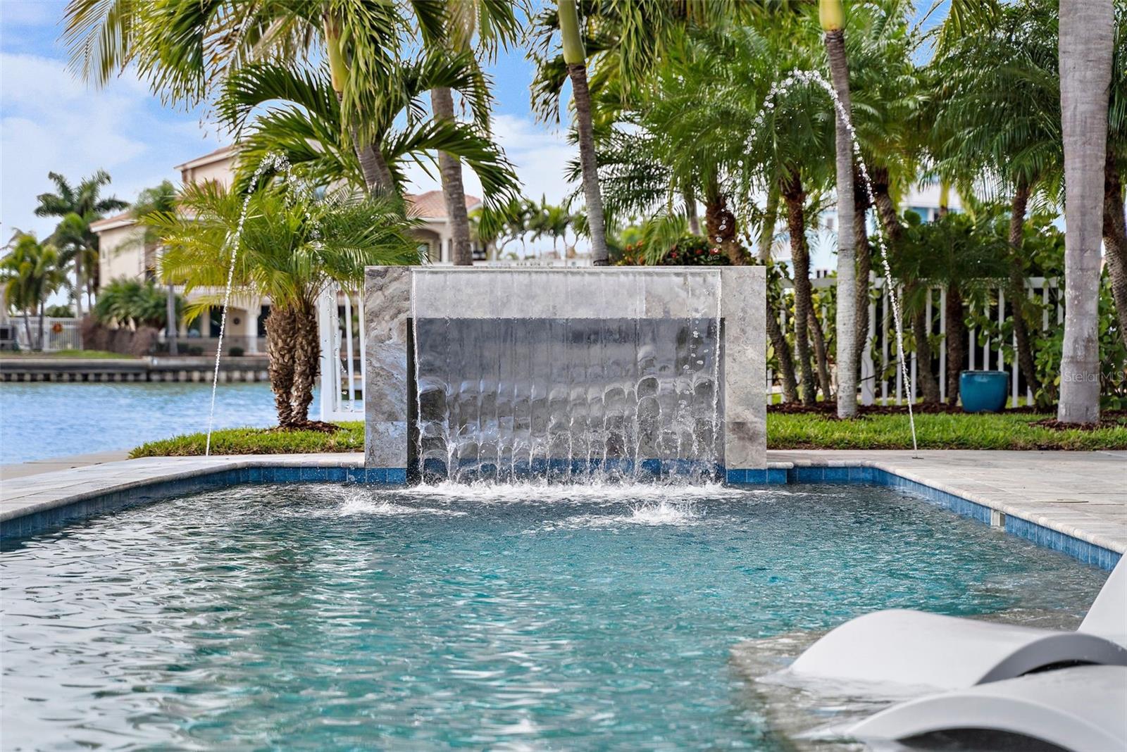 REDINGTON BEACH HOMES 6TH ADD - Residential