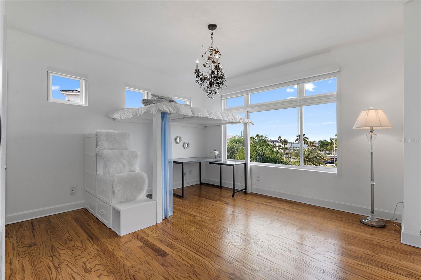 REDINGTON BEACH HOMES 6TH ADD - Residential