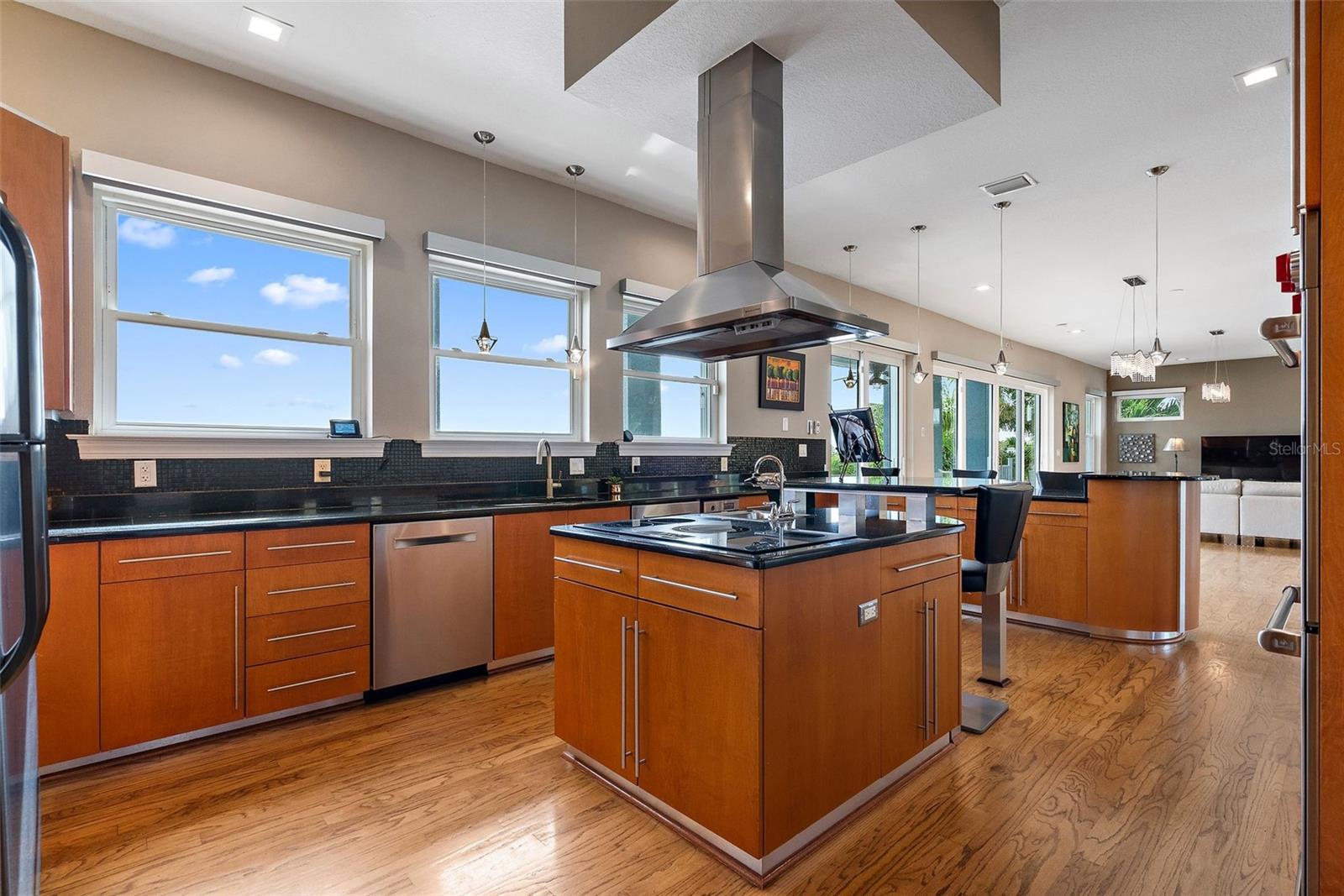 REDINGTON BEACH HOMES 6TH ADD - Residential