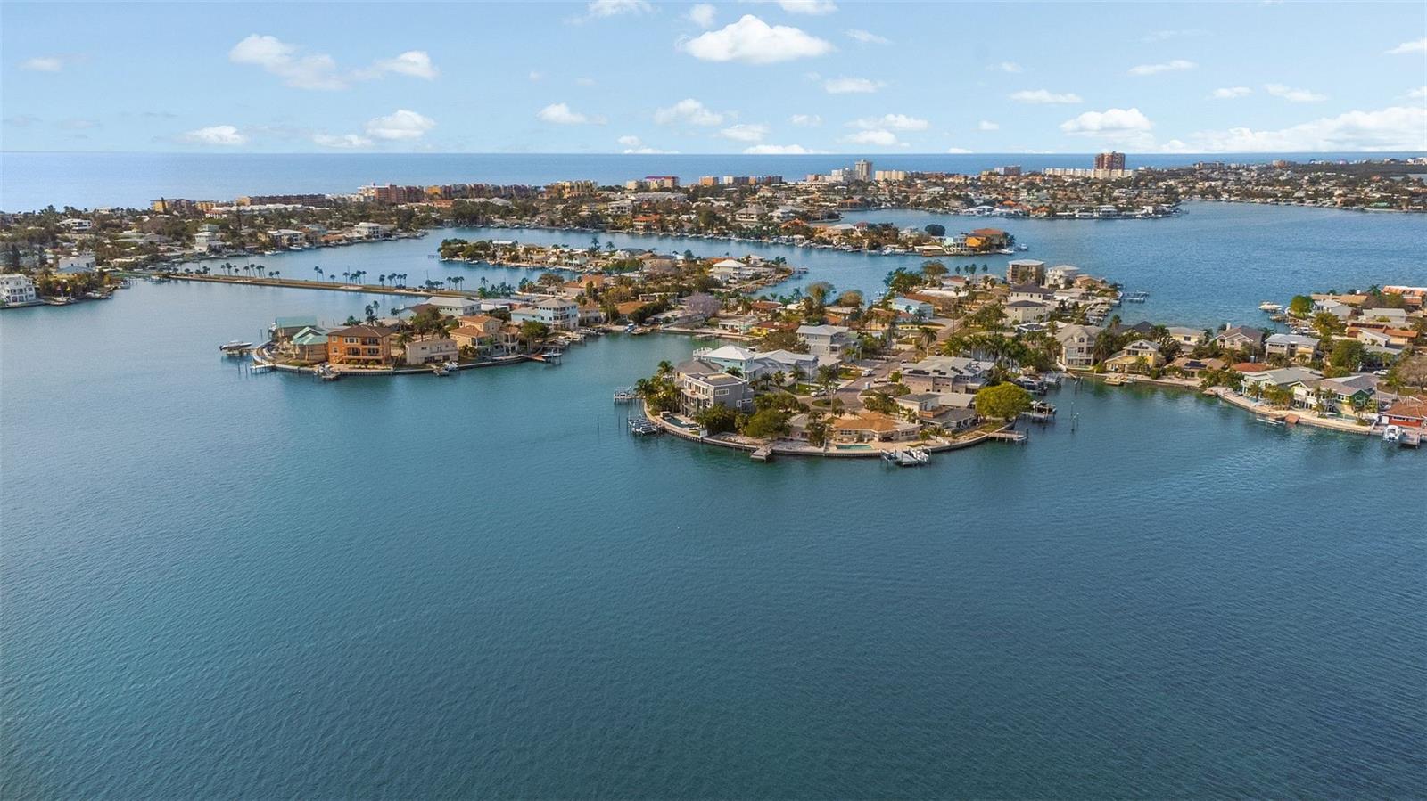 REDINGTON BEACH HOMES 6TH ADD - Residential