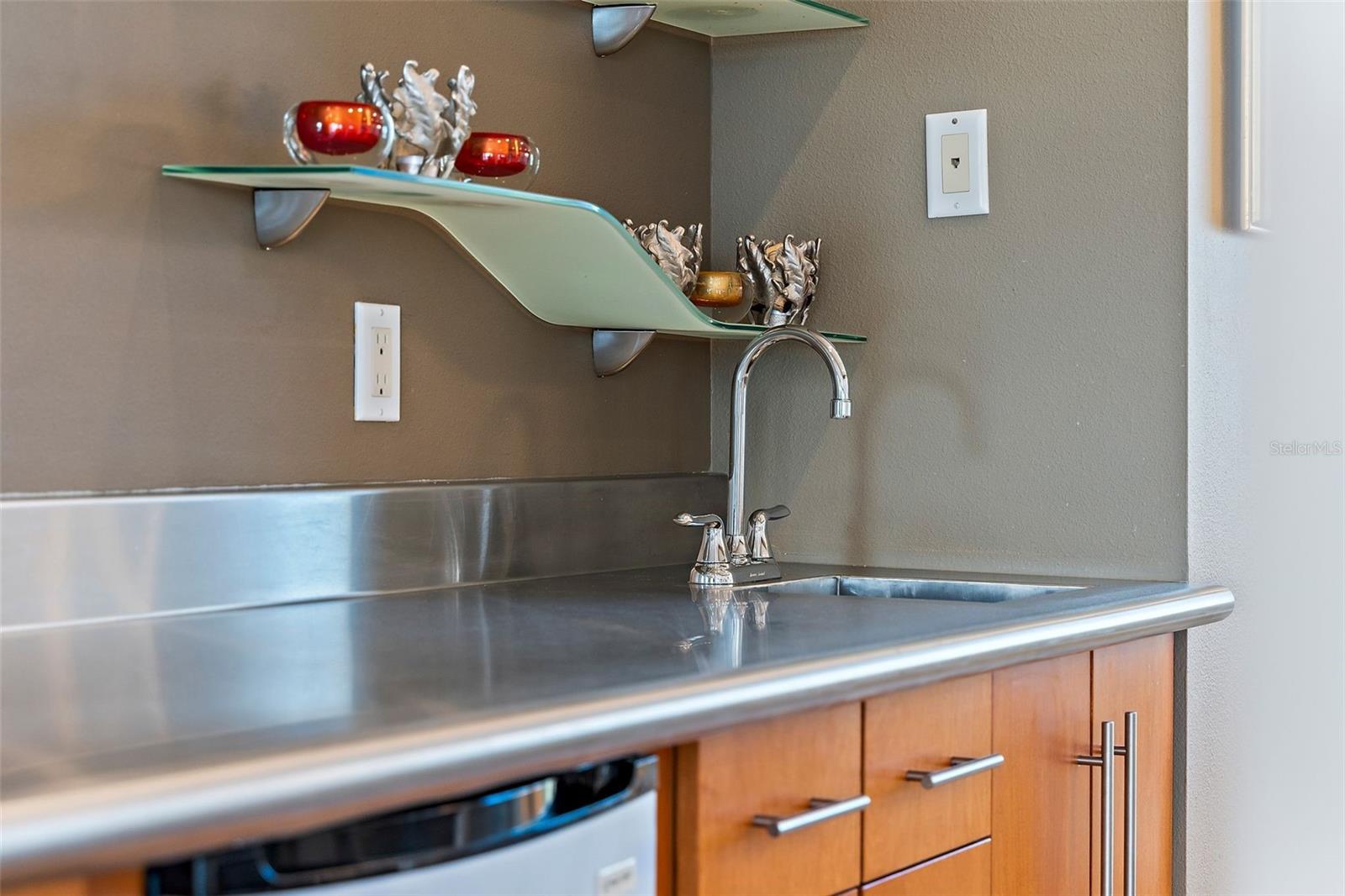 REDINGTON BEACH HOMES 6TH ADD - Residential