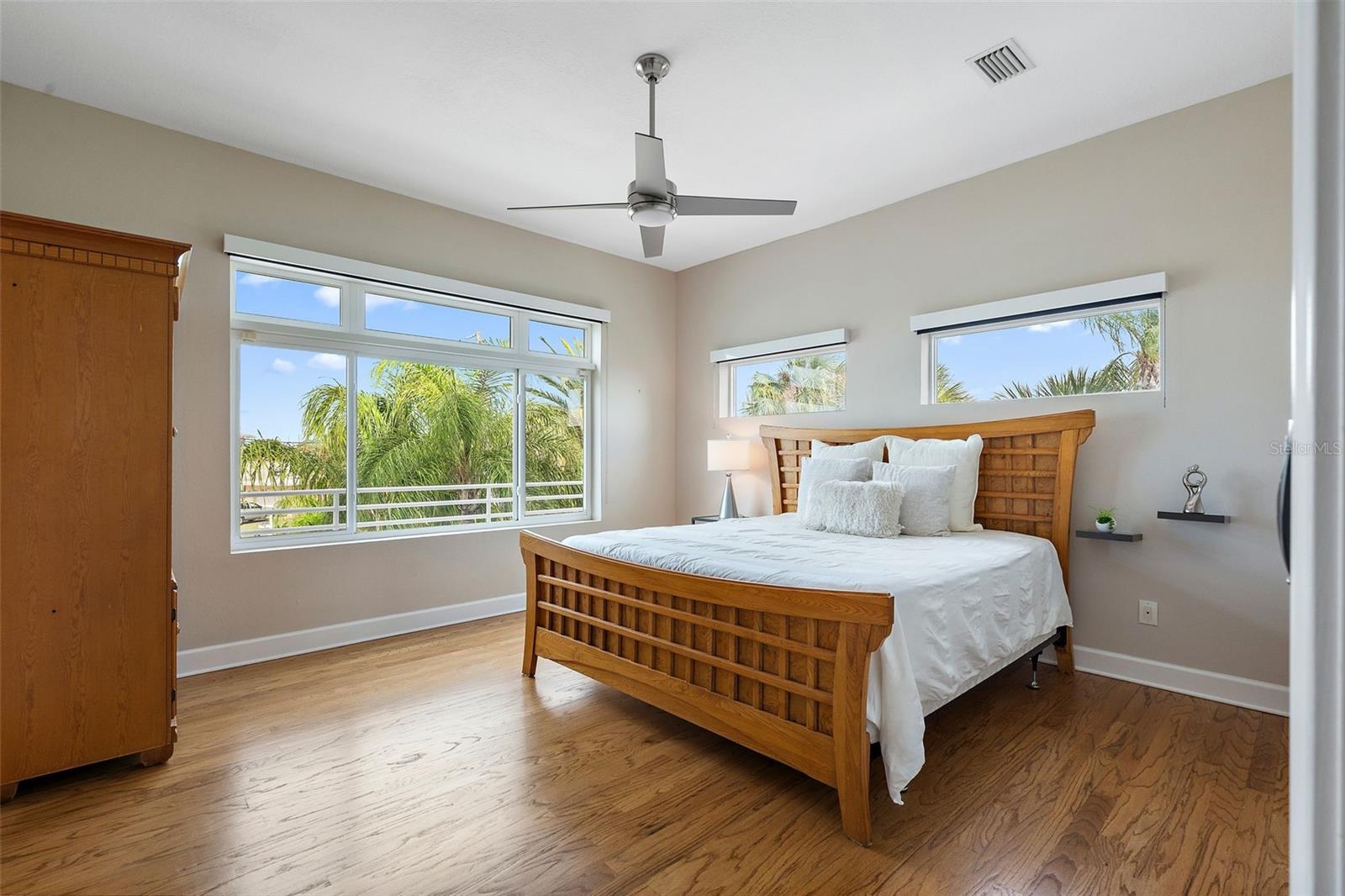 REDINGTON BEACH HOMES 6TH ADD - Residential