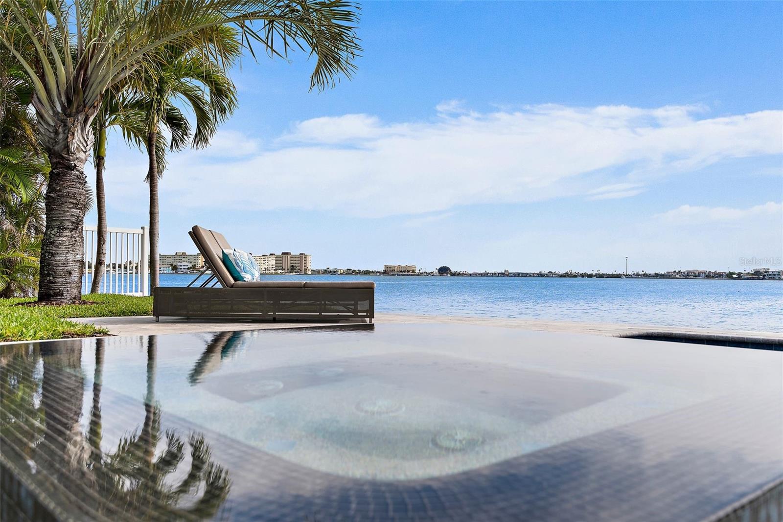 REDINGTON BEACH HOMES 6TH ADD - Residential