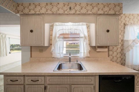 Tiny photo for 317 S Barbour Street, Beverly Hills, FL 34465 (MLS # OM732524)