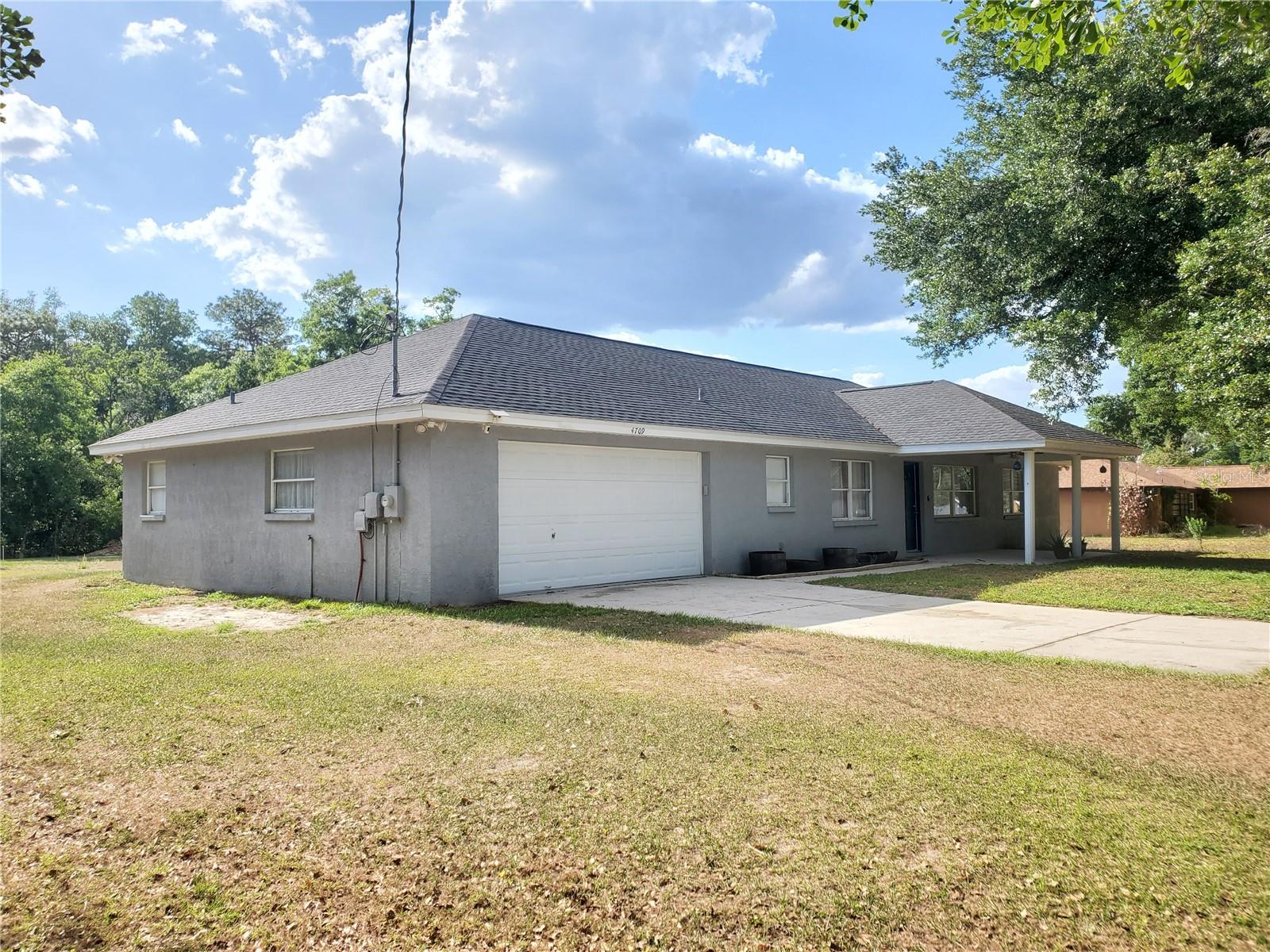 COUNTRY TRAILS - Residential