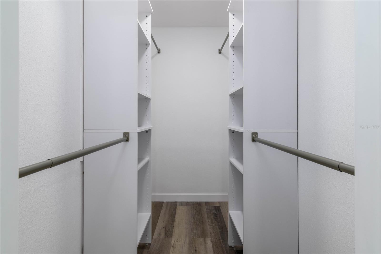 OAK VIEW SUB - Residential