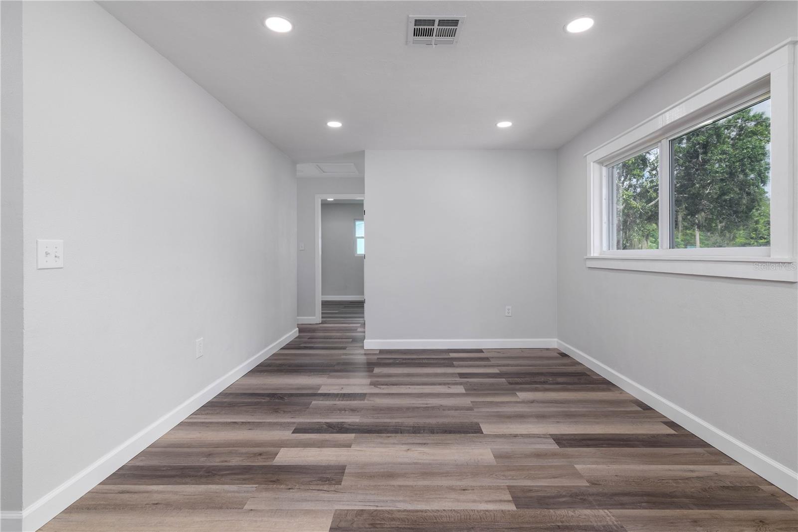 OAK VIEW SUB - Residential