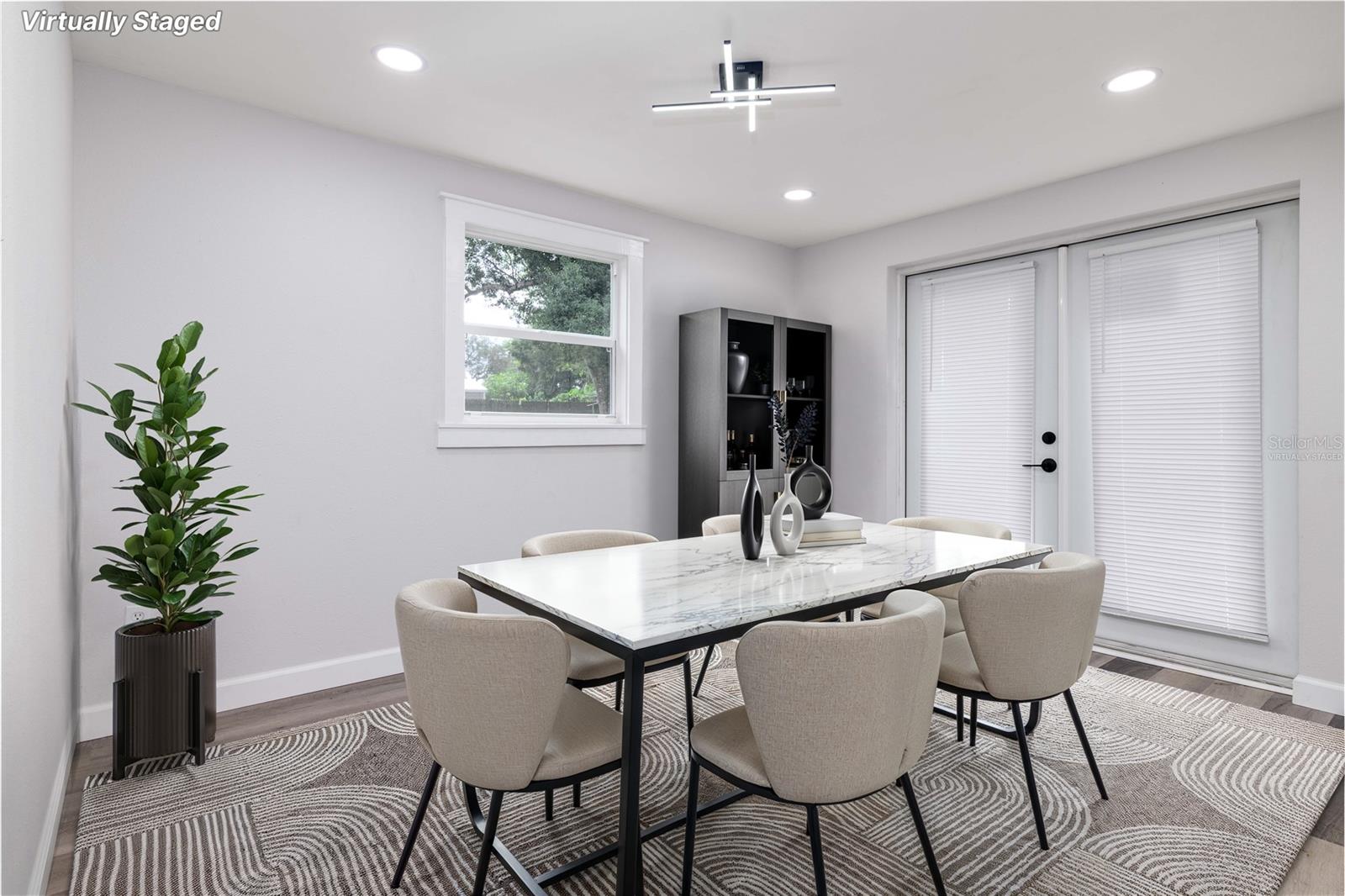 OAK VIEW SUB - Residential