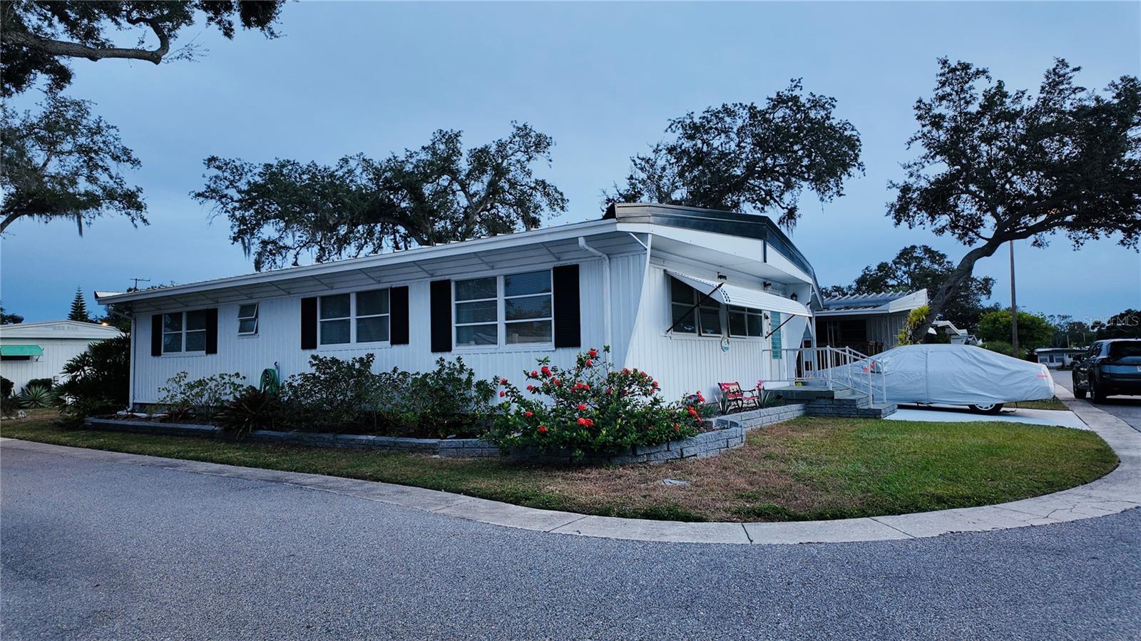 COUNTRY PARK CO-OP M/H UNREC - Residential