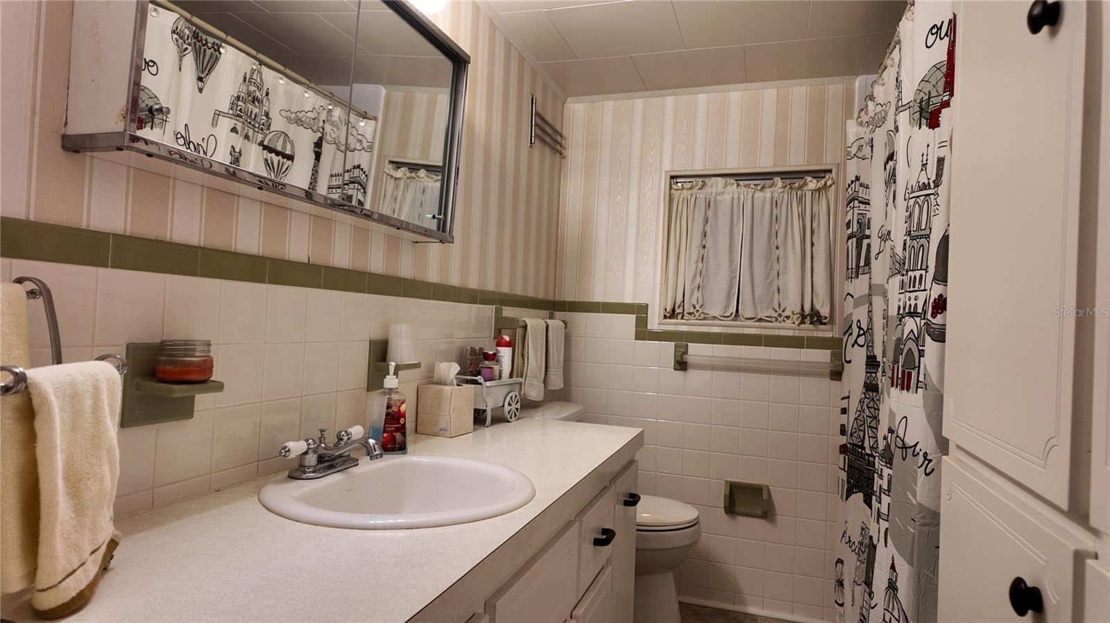 COUNTRY PARK CO-OP M/H UNREC - Residential