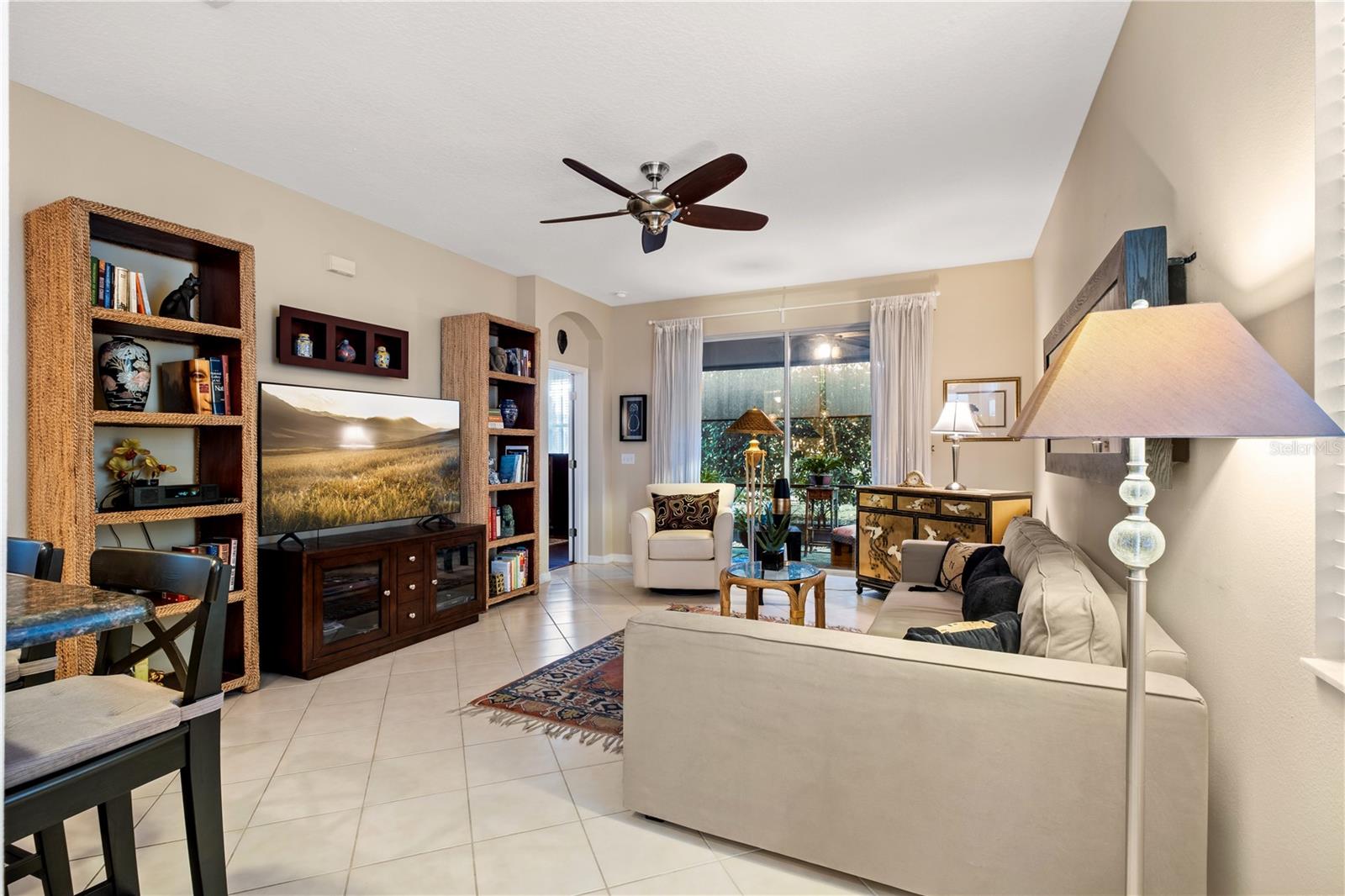 COUNTRY CLUB/MT DORA PH II-9 - Residential