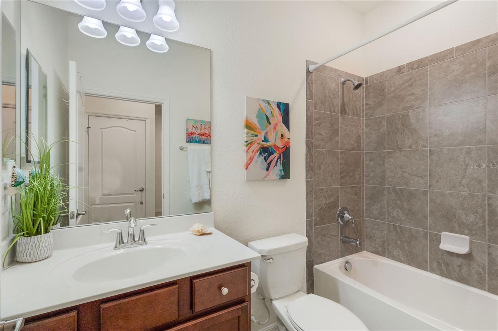 WATERCREST UN 1 - Residential