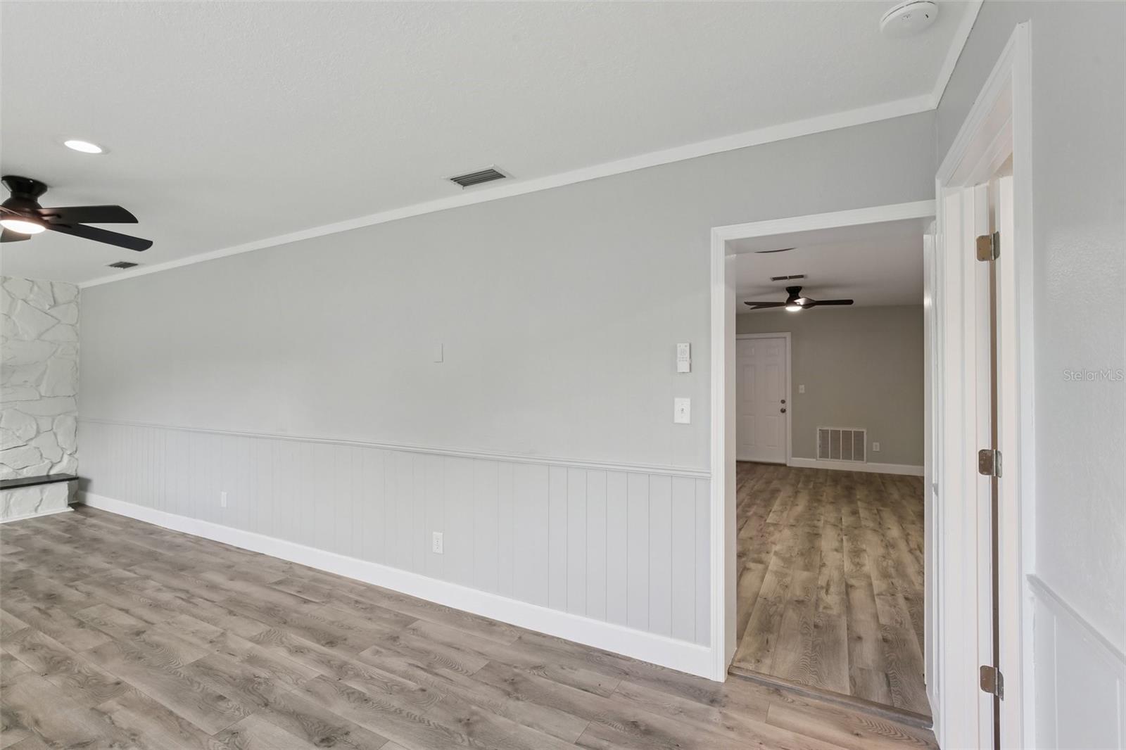 HIGHLAND LAKES - Residential Lease