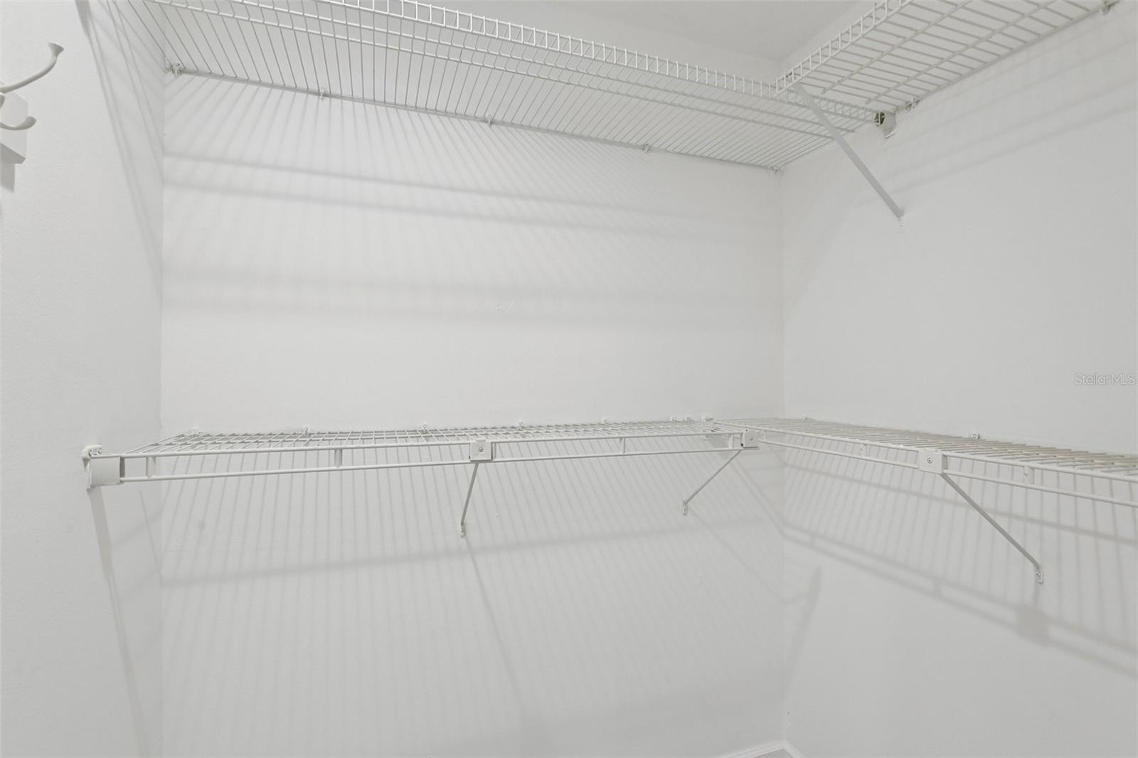 HIGHLAND LAKES - Residential Lease