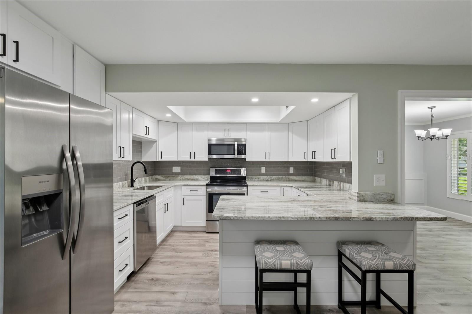 HIGHLAND LAKES - Residential Lease