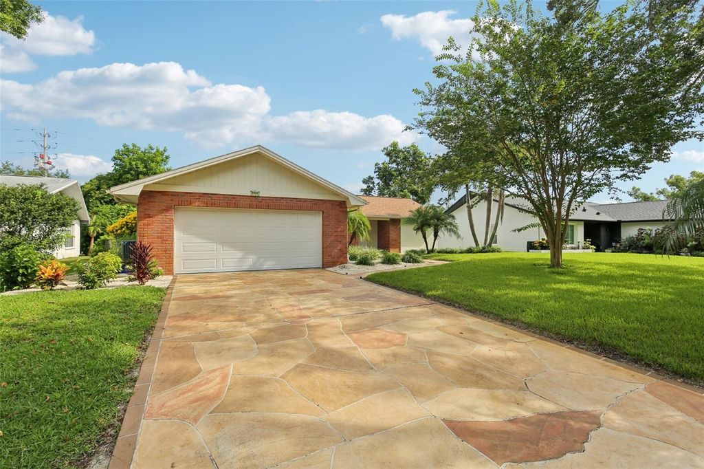 Photo of 2866 Thistle Court N, Palm Harbor, FL 34684 (MLS # TB8442115)