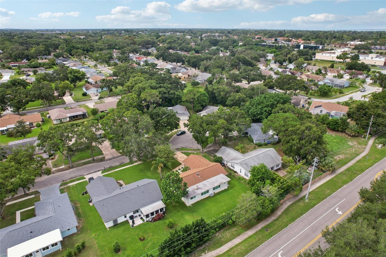 HIGHLAND LAKES - Residential Lease