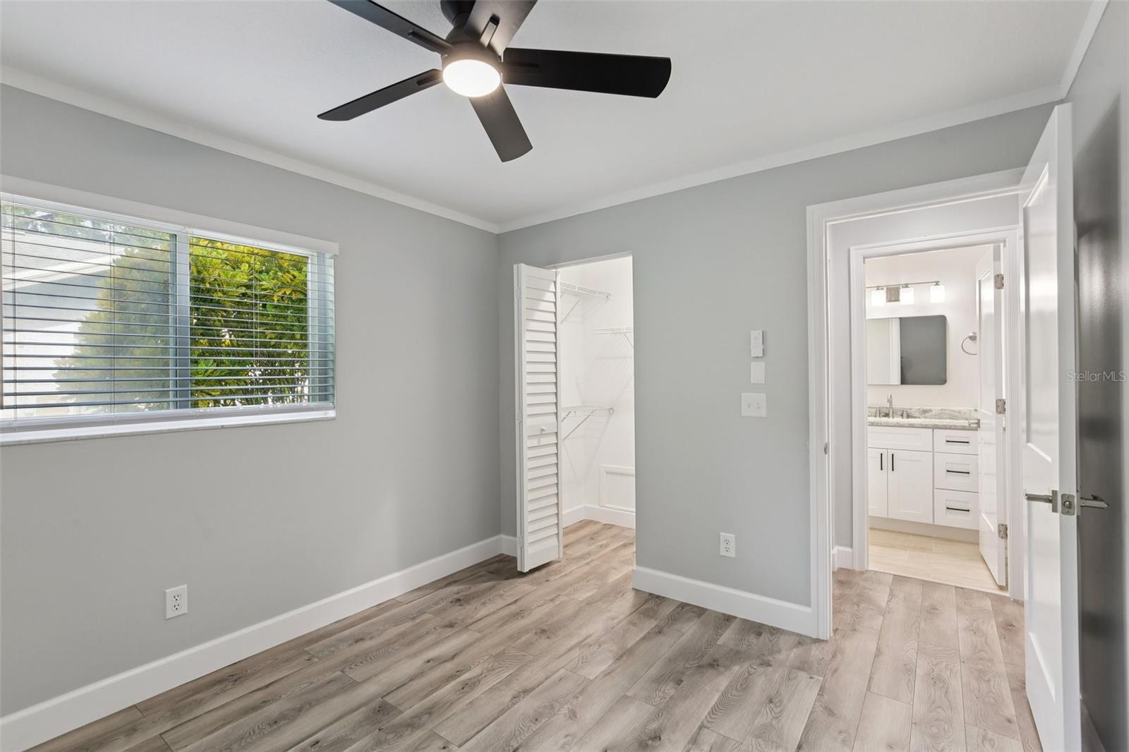 HIGHLAND LAKES - Residential Lease