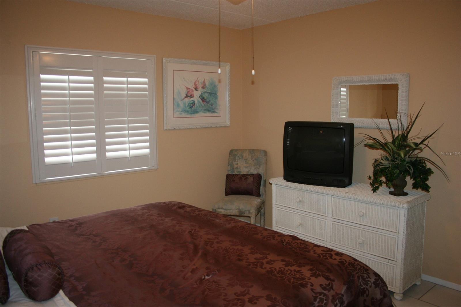 Pelican - Residential