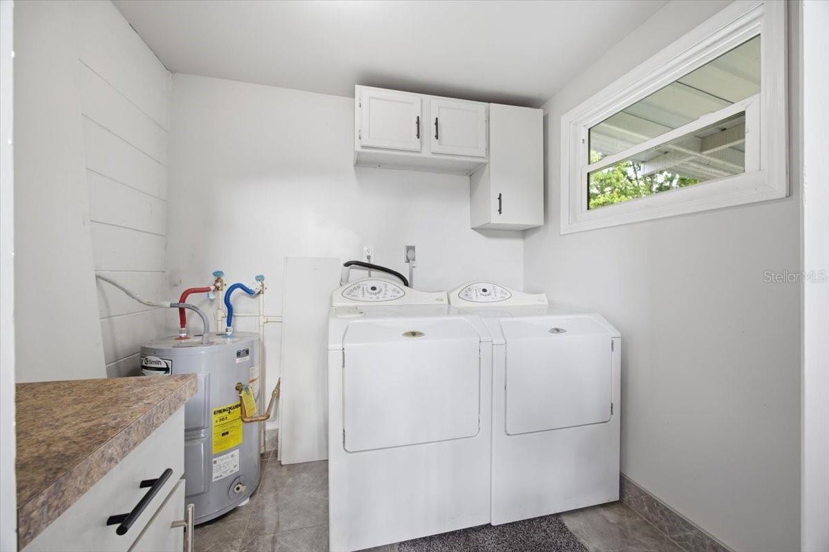 BURCHWOOD - Residential