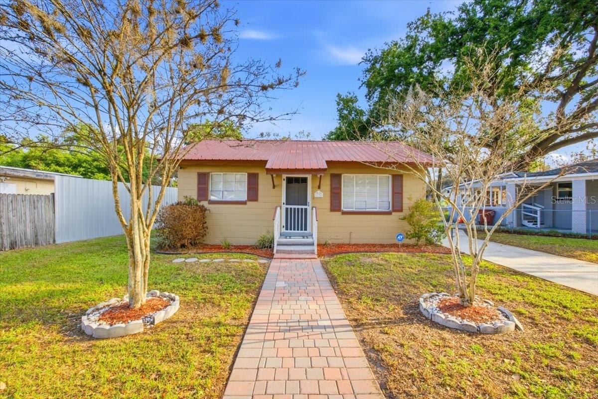 BURCHWOOD - Residential