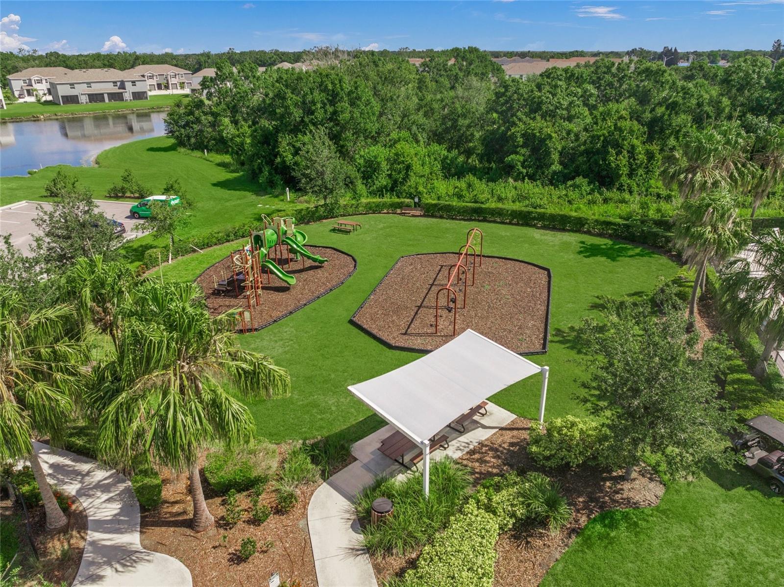 WOODLEAF HAMMOCK - Residential