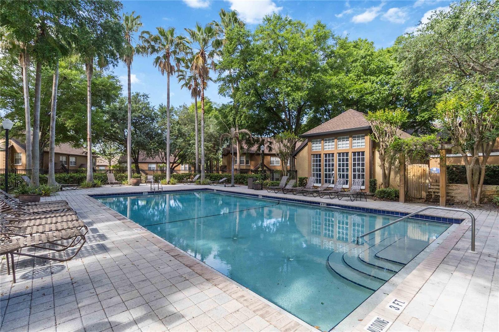 AZUR/METROWEST - Residential