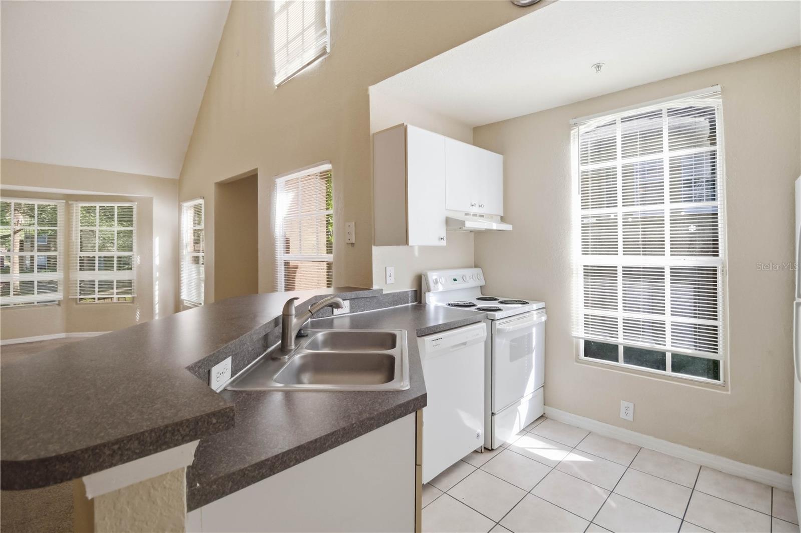 AZUR/METROWEST - Residential