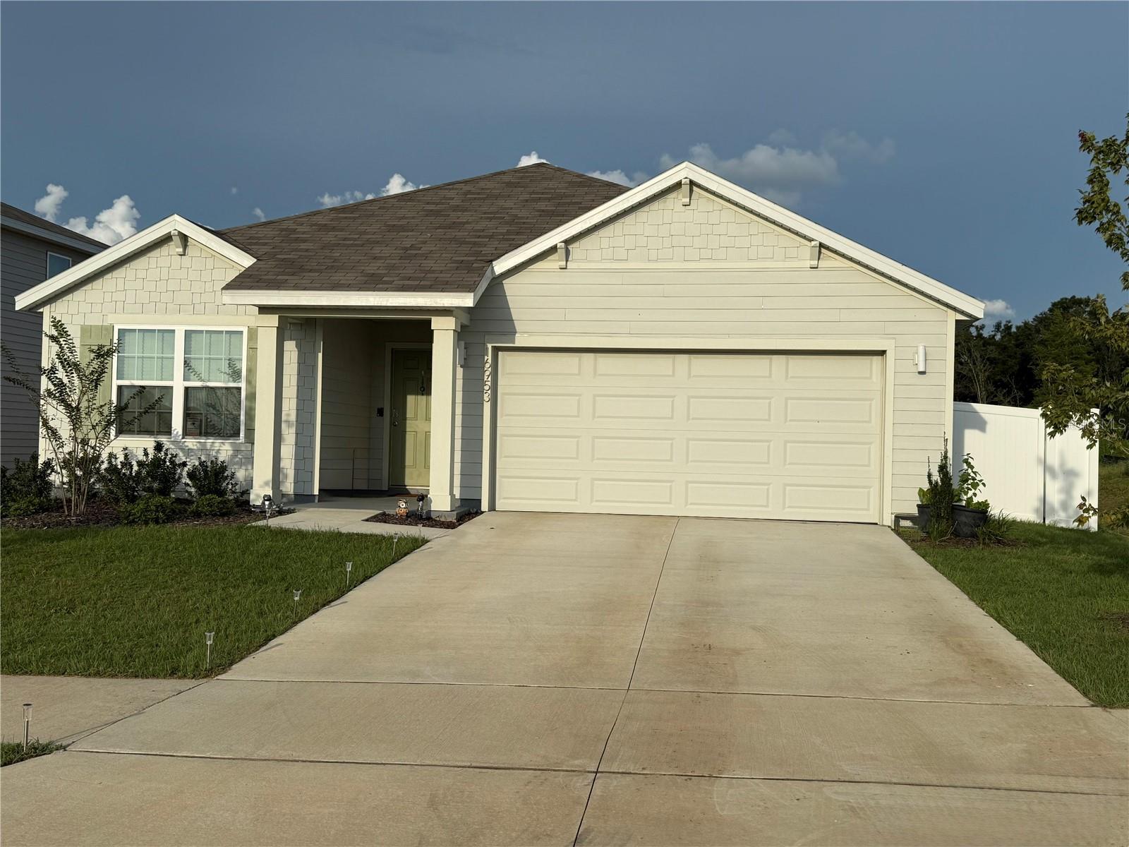 Briarwood 3/2 for rent in desirable Alachua. Only minutes from I-75. Brand new home in small new community. Available Sept 2025.
Indulge in modern living with this 3-bedroom home featuring an open layout and stainless appliances. The open design connects the living, dining and kitchen areas, creating a spacious and inviting atmosphere. The kitchen, equipped with stainless refrigerator, built-in dishwasher, range and microwave, becomes a stylish focal point, blending form and function. The laundry room comes equipped with washer and dryer. With three bedrooms thoughtfully integrated into the layout, this home offers both comfort and contemporary elegance. The primary bedroom features an ensuite bathroom and walk-in closet. This home comes complete with a smart home package. No dogs. Cats only. Renters Insurance required.