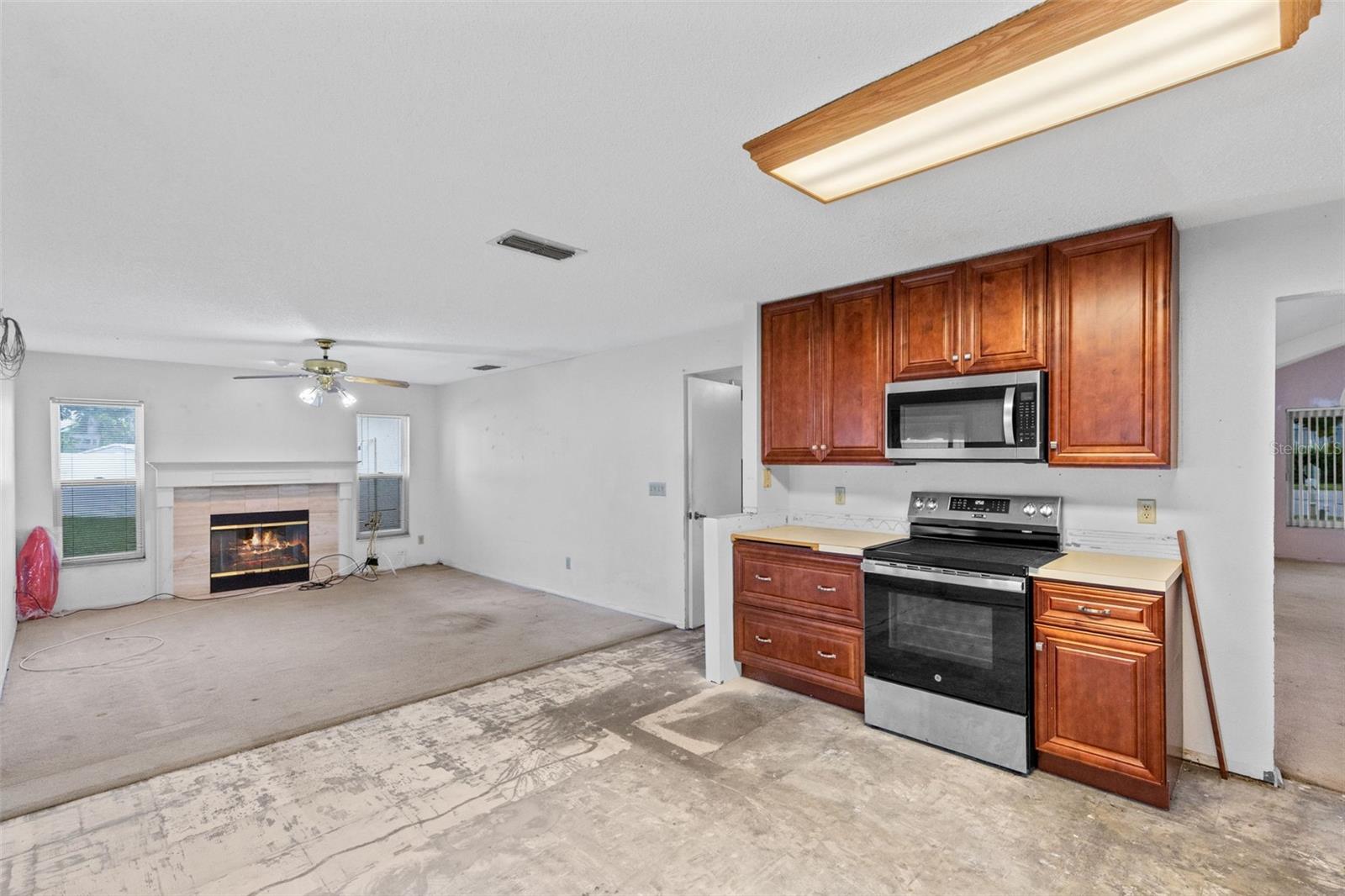 2704 ESTEP COURT