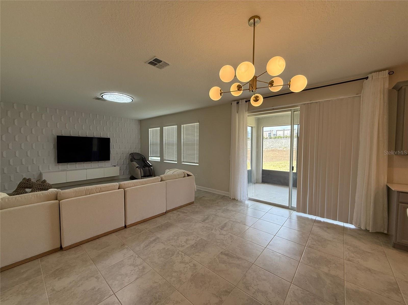 18219 OLIVER TWIST WAY