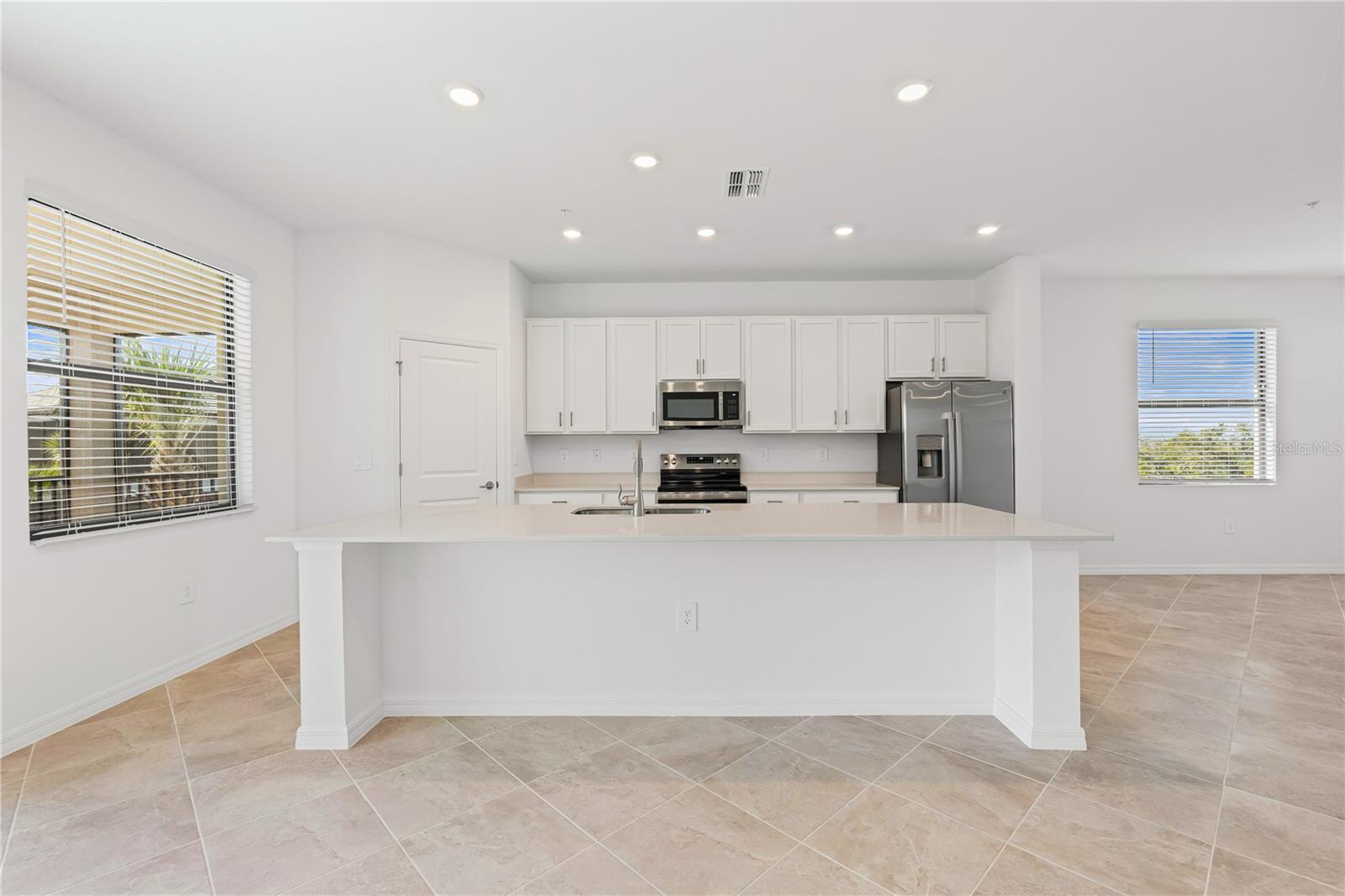 LEGENDS COVE - Residential